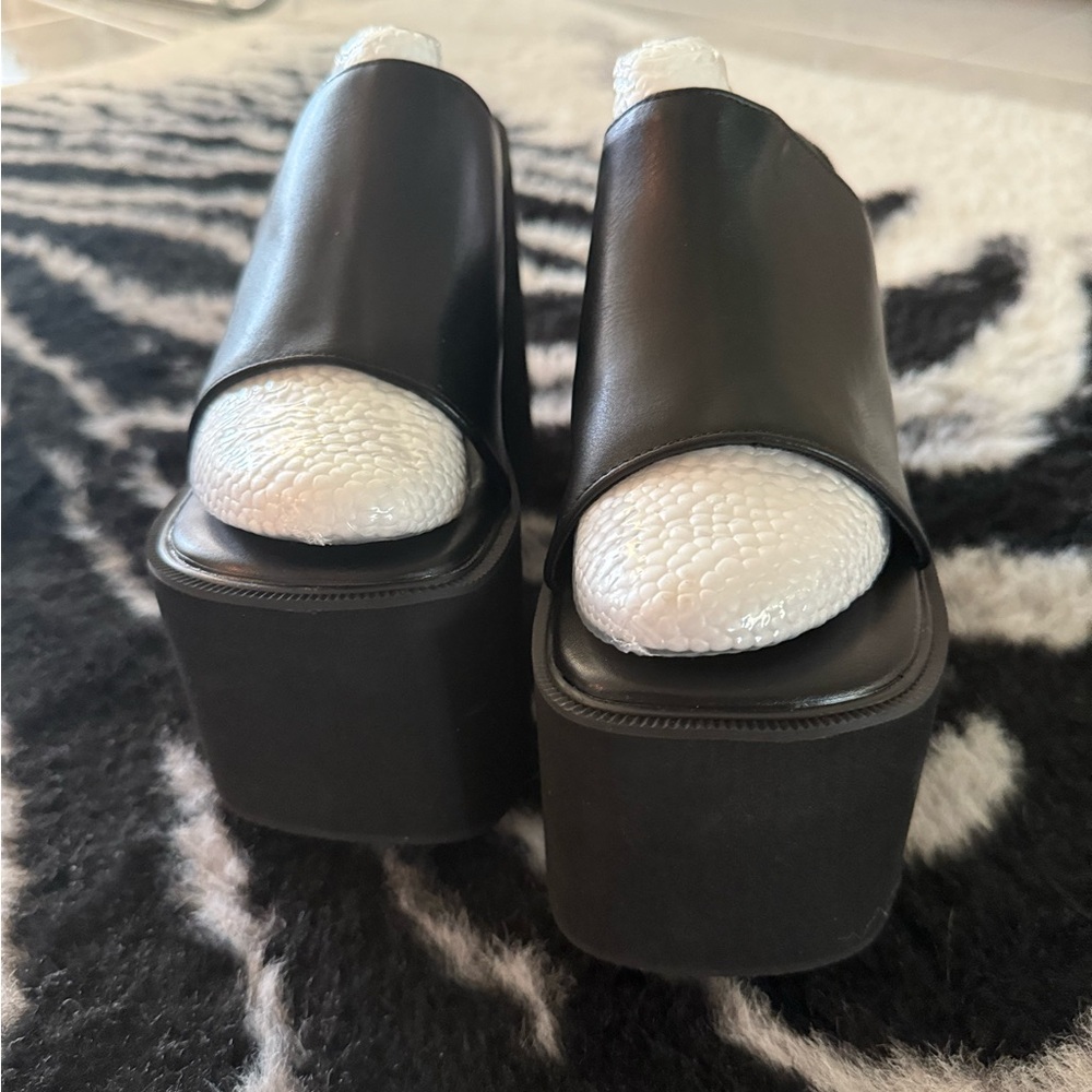 Black Platform Slide Mules - Women Size 9 Chinese Size 41 - Picture 10 of 13